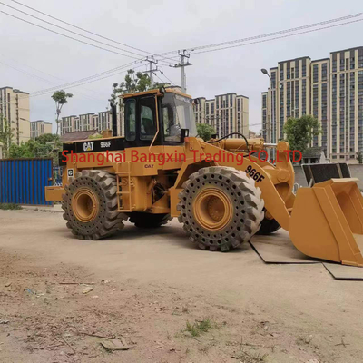 Подержанный колесный погрузчик CAT 966F с низким рабочим временем 0-2000 весом 20000-21000 кг