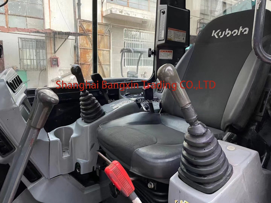 Использованный экскаватор Kubato KX163 с вместимостью 0,25 ведра