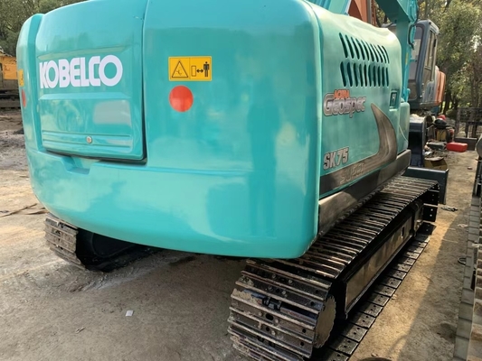 Экскаватор Kobelco SK75 использован и в хорошем состоянии идеально подходит для инженерного строительства