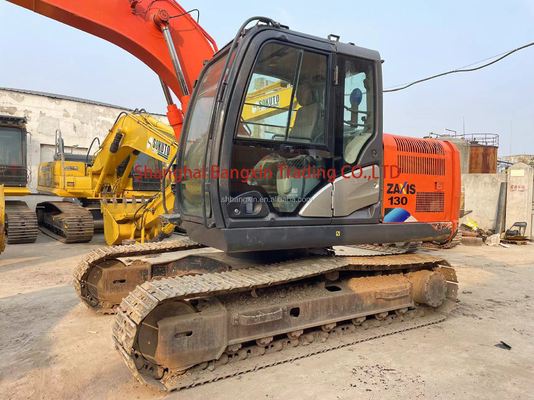 Использованный экскаватор Hitachi ZX130 в отличном состоянии с сертификацией EPA / CE