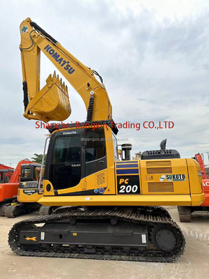 700 рабочих часов Использованный экскаватор Komatsu PC200-8 с бесплатной доставкой и буфетом экскаватора