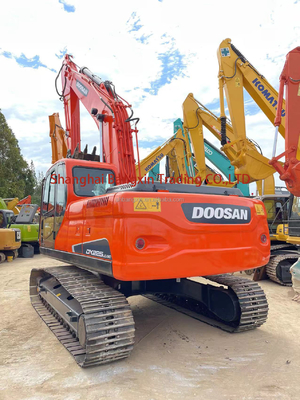 Экскаватор Doosan DX225LC с емкостью 1,5 ведра и сроком поставки 7 дней для производительности