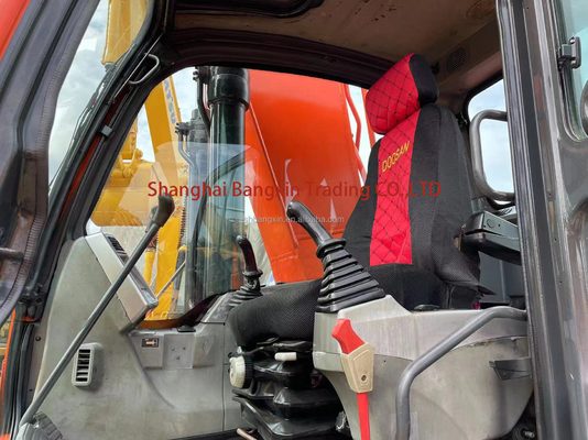 Экскаватор Doosan DX225LC с емкостью 1,5 ведра и сроком поставки 7 дней для производительности
