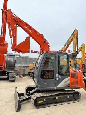 Подержанный Hitachi ZX60 мини экскаватор с сильной мощностью и гидравлической стабильностью