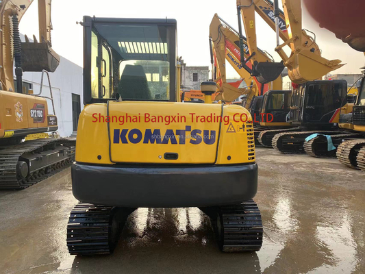 В хорошем состоянии использованный экскаватор Komatsu PC56 все функции нормальные 7 дней доставка