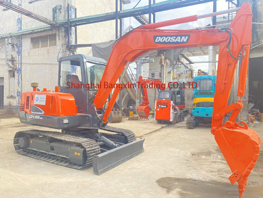 Можно ли проверить мини экскаватор Doosan DH55 с отличными рабочими характеристиками и 1