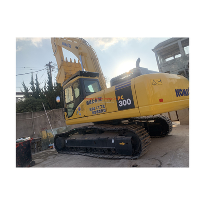 2023 год Использованный экскаватор Komatsu PC300 с высокой мощностью и гидравлической стабильностью