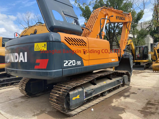 Эксплуатационный экскаватор Hyundai R220-9S с рабочей массой 1 и 22 ТОН в хорошем состоянии
