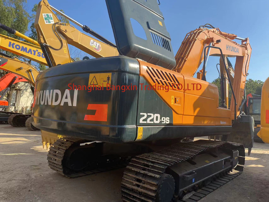 Эксплуатационный экскаватор Hyundai R220-9S с рабочей массой 1 и 22 ТОН в хорошем состоянии