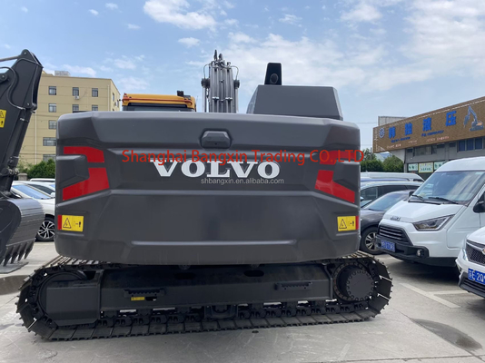 Использованный экскаватор Volvo EC200 с рабочей массой 20 тн и сертификацией EPA/CE