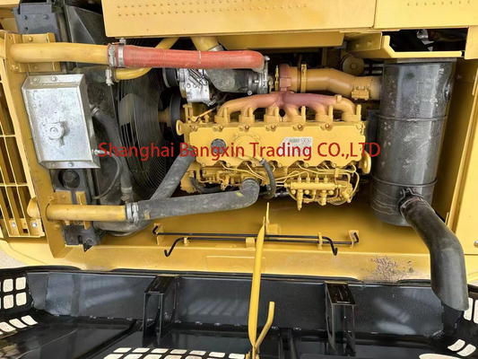 Использованный экскаватор CAT 320 с превосходными рабочими характеристиками и емкостью в 1,0 м3