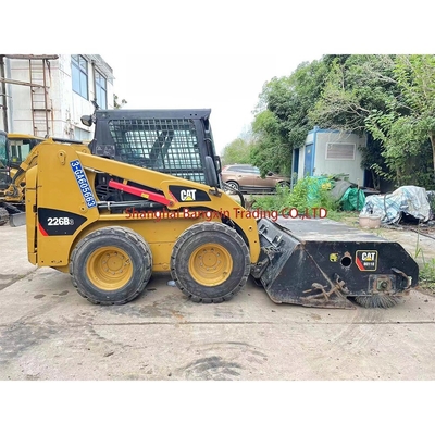 Маленький машинный сдвиговый рулевой CAT 226 с высокой мощностью и гидравлической стабильностью при
