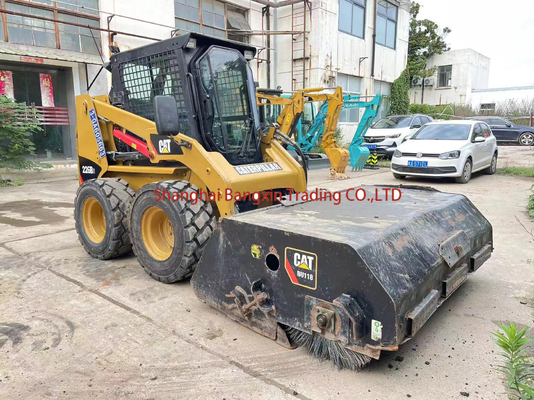 Маленький машинный сдвиговый рулевой CAT 226 с высокой мощностью и гидравлической стабильностью при